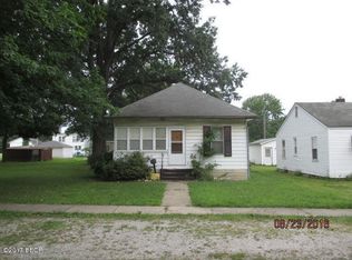 436 Marquis Ave, Centralia, IL 62801