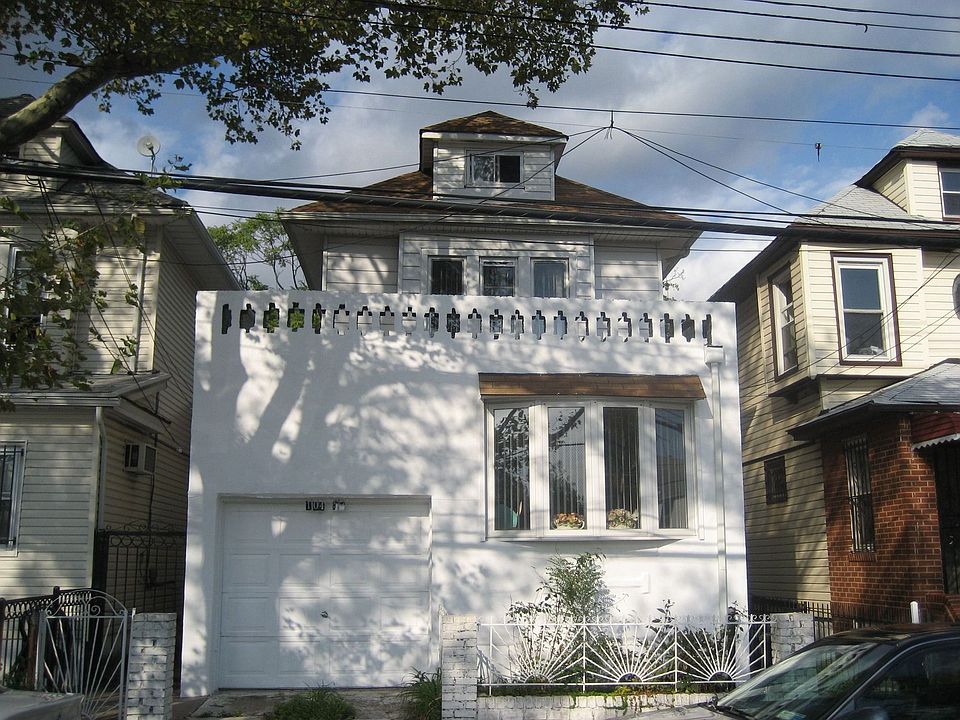 1st image of 10457 142nd St