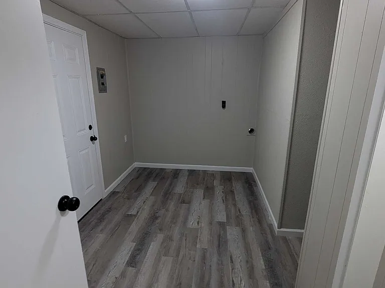 310 Hialeah Ave — Photo 10