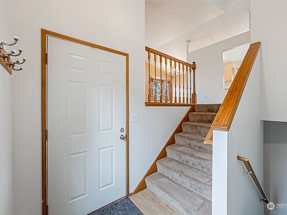 5th image of 24336 24th Avenue S