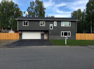 207 Steelhead Rd, Fairbanks, AK 99709