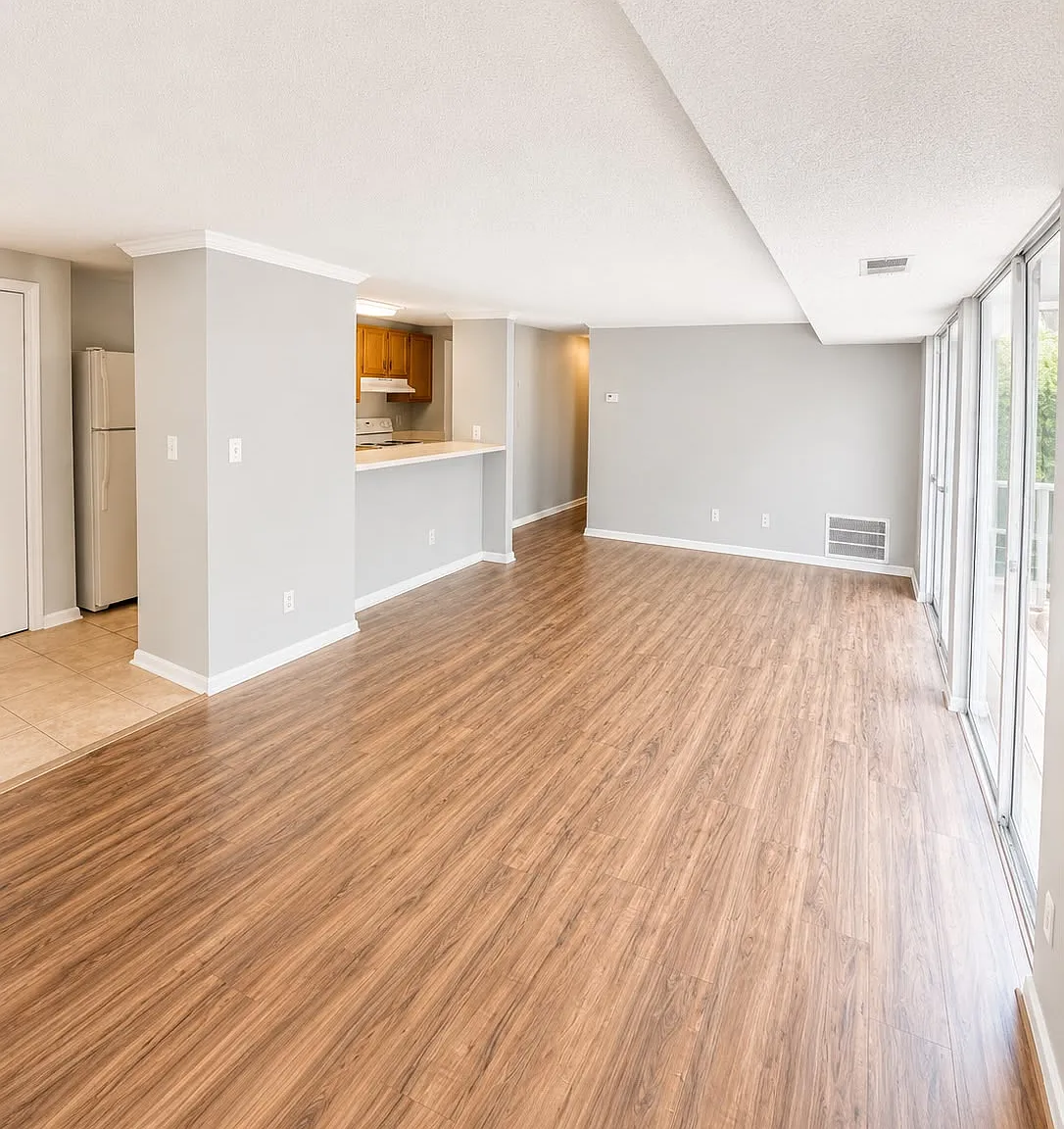 2 bed, 952 sqft, $1,450 — Photo 4