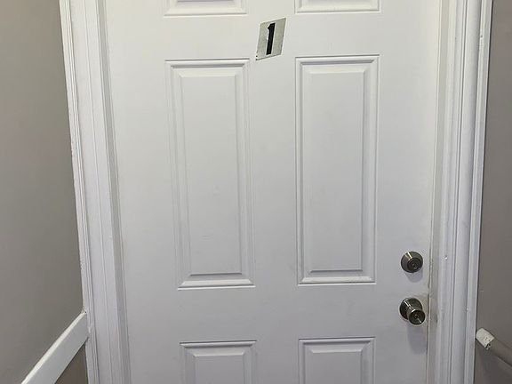 2nd image of 8010 S Manistee Ave #1