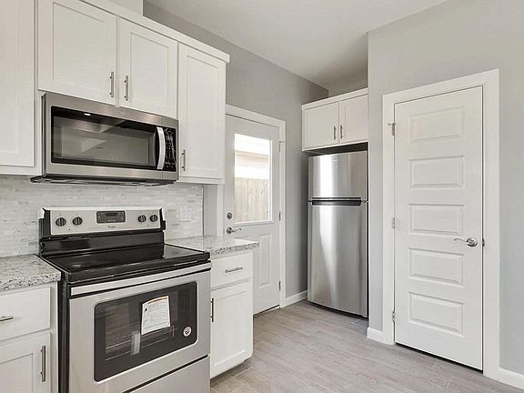 4th image of 410 Downing Ave APT 4