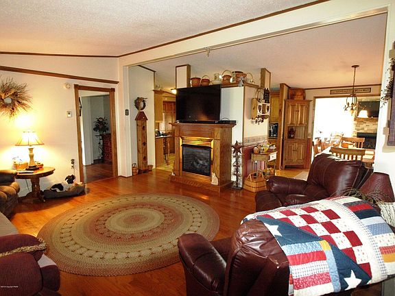 5th image of 1247 Walnut Dr