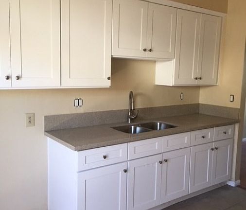 4th image of 210 W Marshall St APT B