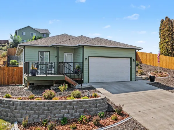 1708 W Naches Ave, Selah, WA 98942