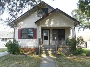 5527 37th Ave, Kenosha, WI 53144