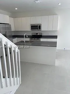 34491 SW 191st Ave — Photo 2