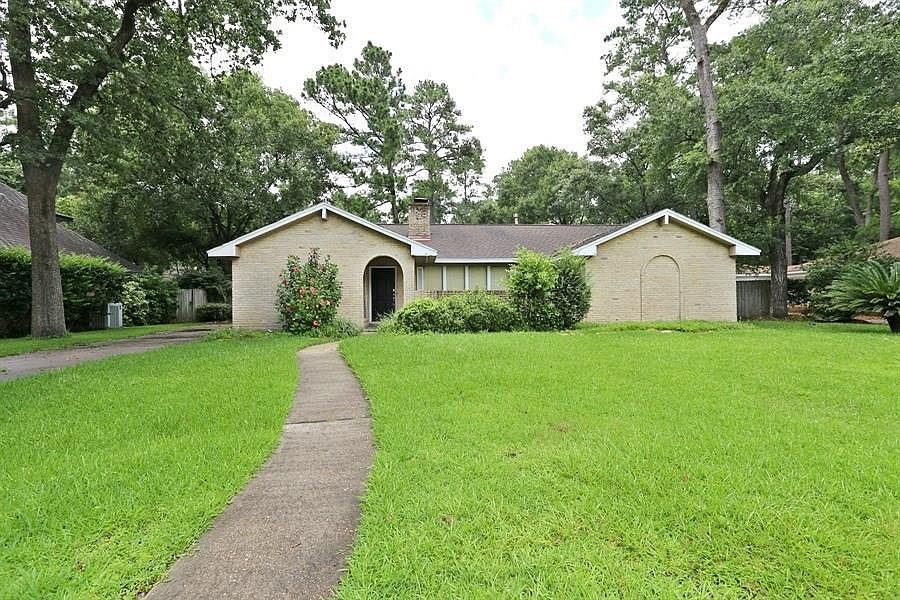 1st image of 2007 Lake Village Dr