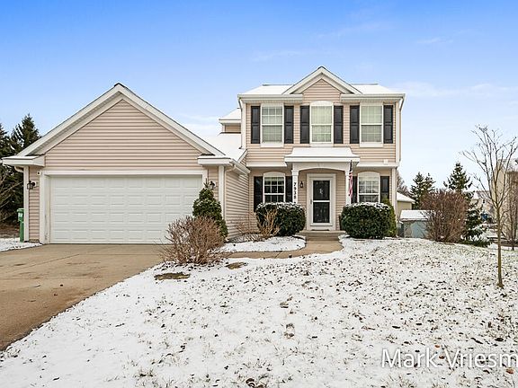2nd image of 7938 Brewer Woods Ct SE