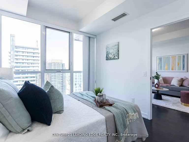 125 Redpath Ave #3403 — Photo 8