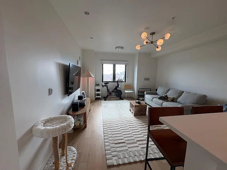 3535 Wawona St #333 — Photo 8