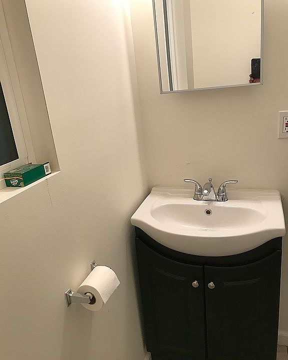 2nd image of 7638 Gentry Ave