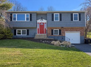 11 Creekview Dr, Thiells, NY 10984