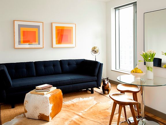 2nd image of 8 Spruce St APT 15Q