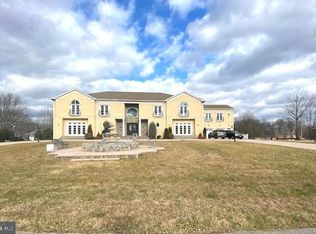 16434 Oak Hill Rd, Silver Spring, MD 20905