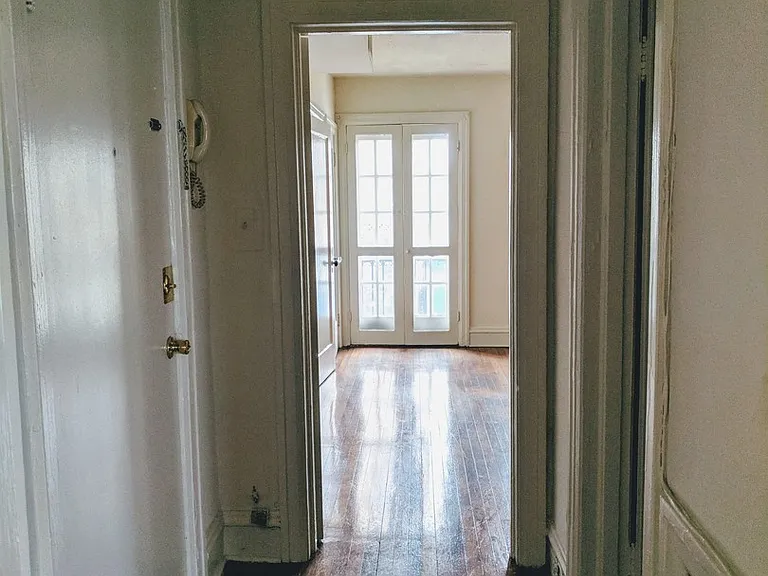 518 W. Grace St.* — Photo 32