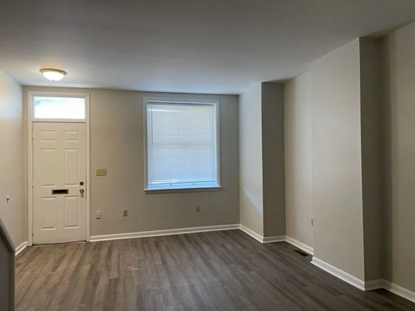 *Coming Soon* Harrisburg School District Row Home For Rent, Updated Kitchen And Bathroom Don't Mi... — Photo 4