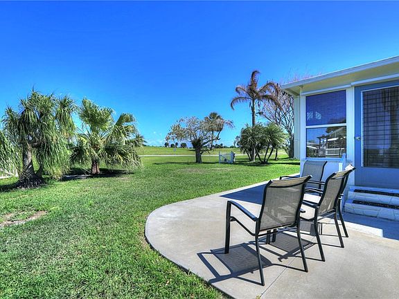 5th image of 1142 Barefoot Cir