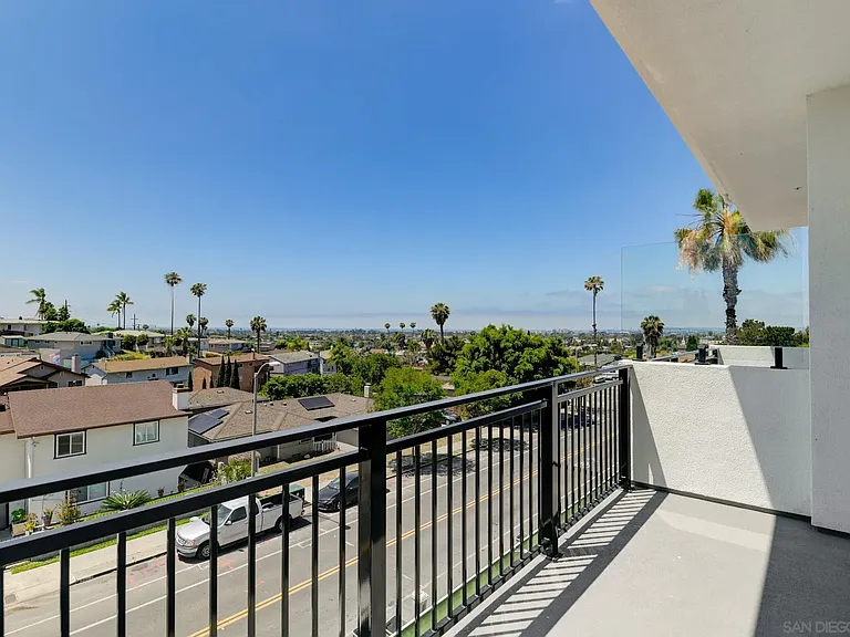 5434 Church Ave — Photo 6