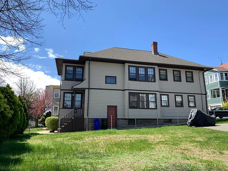 529 Pleasant St #C — Photo 18