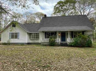 121 William John Ln, Bonaire, GA