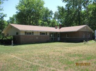 13857 12th Rd, Plymouth, IN 46563