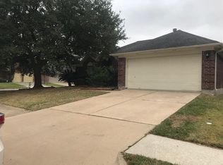 11526 Turtle Lake Dr, Houston, TX 77064