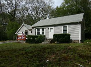 118 Cucumber Hill Rd, Foster, RI 02825