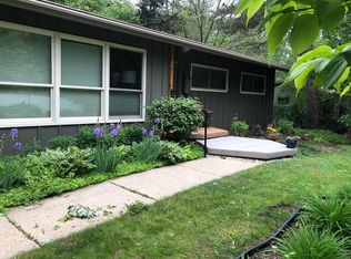 5929 S Hill Dr, Madison, WI 53705