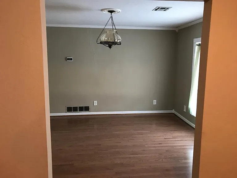 1806 SW F Ave — Photo 3