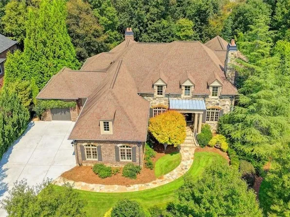 3850 Teesdale Ct, Sandy Springs, GA 30350