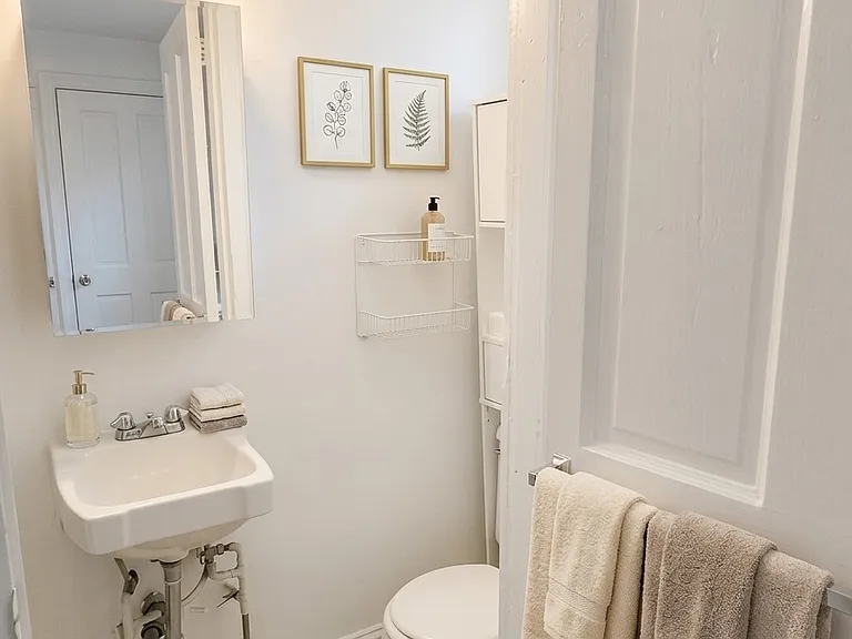 3418 Baring St #3F — Photo 3