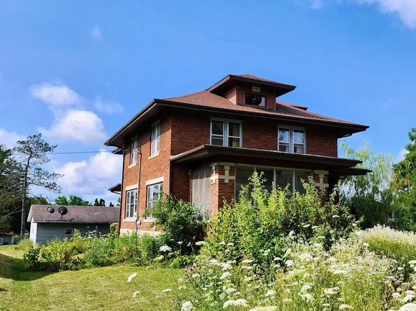 319 Broadway STREET, Cashton, WI 54619