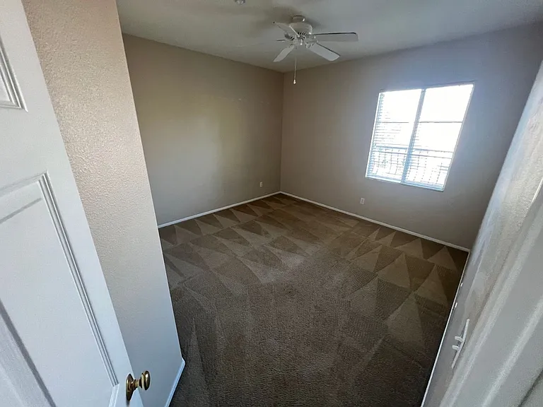 4732 Lakerun Ct — Photo 7