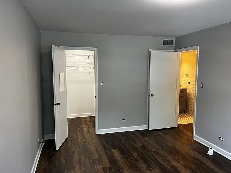 9 S Stonington Dr — Photo 33