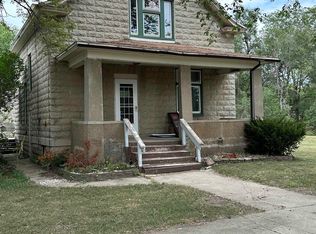 110 Hoyt St E, Carthage, SD 57323