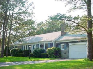 120 Beacon St, South Yarmouth, MA 02664