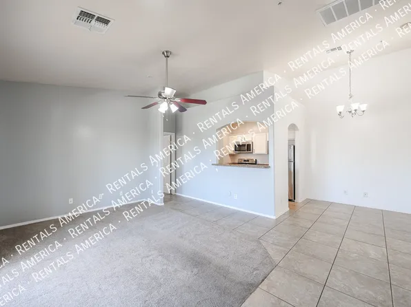 2950 W Louise Dr Unit 208, Phoenix, AZ 85027