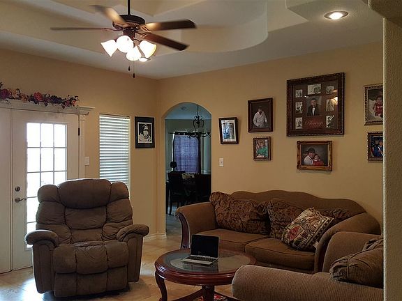 3rd image of 2316 Grisell Dr