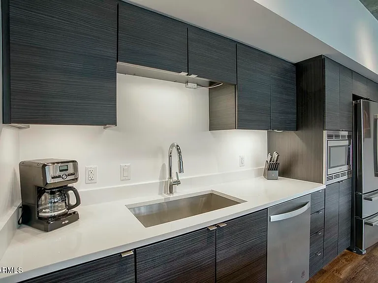 100 W Portland St #306 — Photo 9