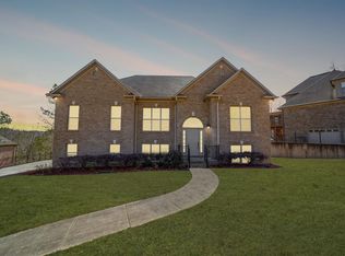 714 Longwood Pl, Gardendale, AL 35071