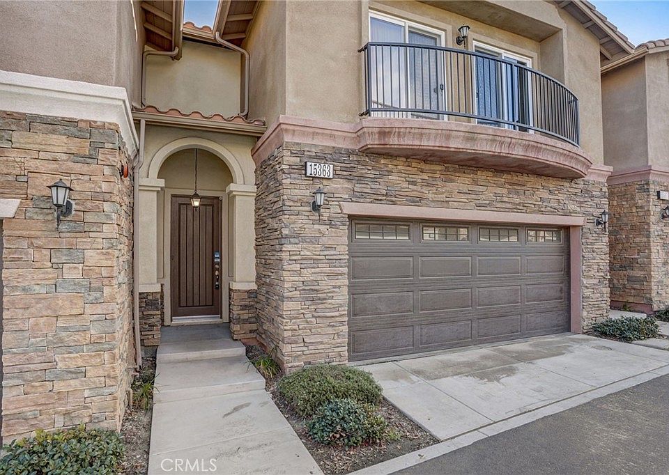 1st image of 15363 Lotus Cir