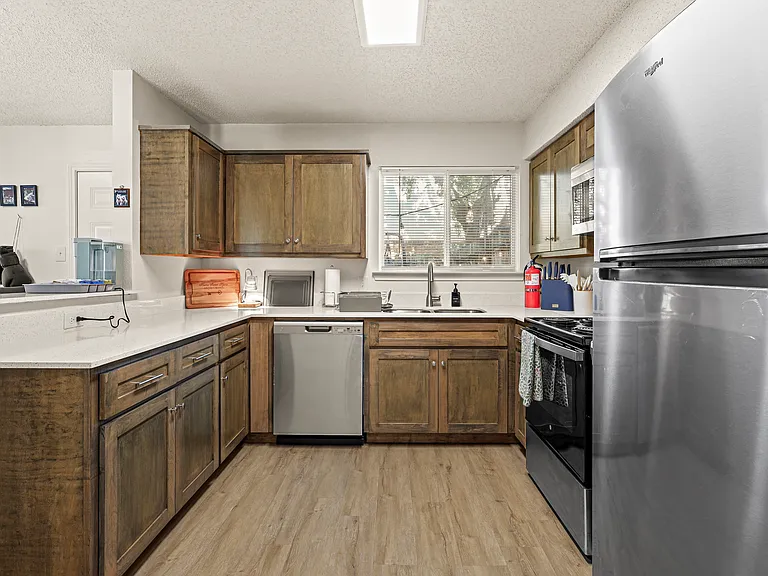 E Norwood Cir — Photo 3