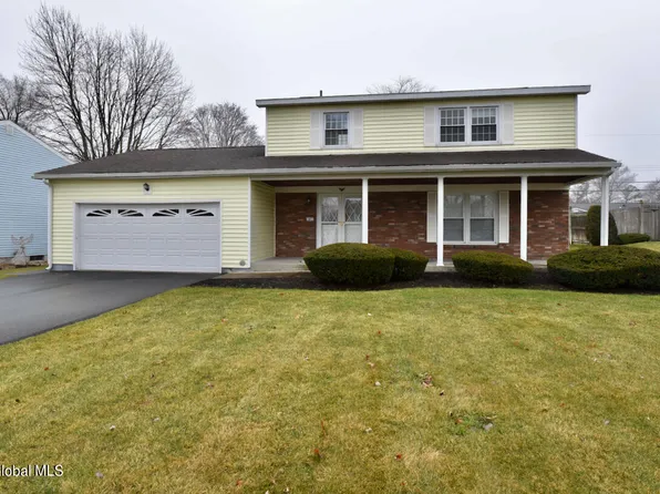 67 Delafield Drive, Albany, NY 12205