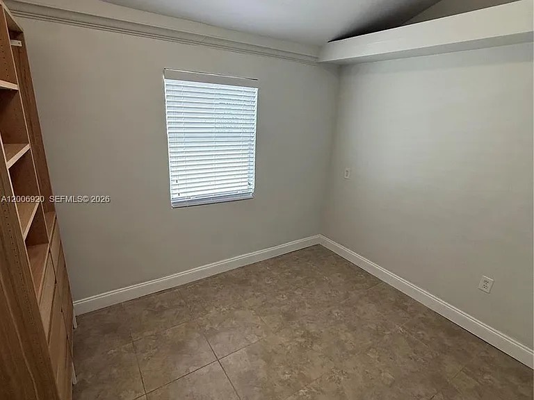 2816 Pine Tree Dr #2 — Photo 5