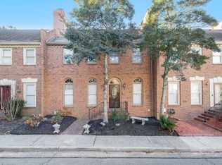 195 Habersham Pl, Fayetteville, GA 30214