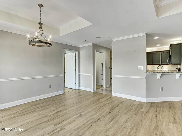 400 E Bay St #504 — Photo 62
