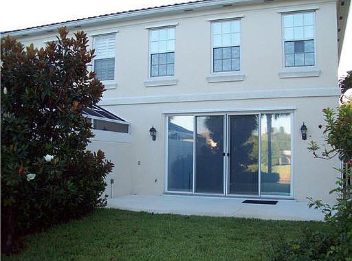 5th image of 323 Salinas Dr